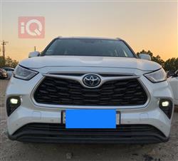 تۆیۆتا هایلاندەر